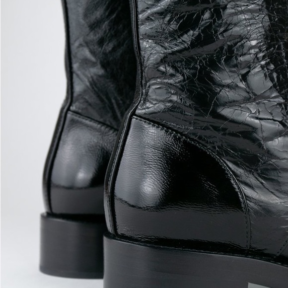 CHANEL CRINKLED LEATHER CAP TOE BOOTS RARE - Picture 4 of 5